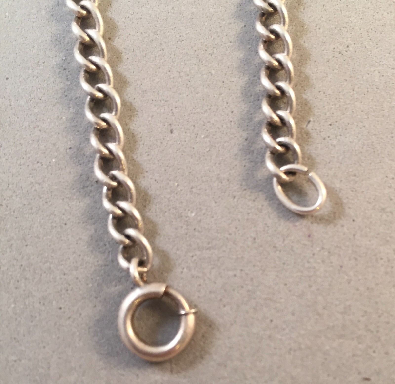 VINTAGE Silver CHARM BRACELET Narrow Curb Link Starter 7″ Estate VB33