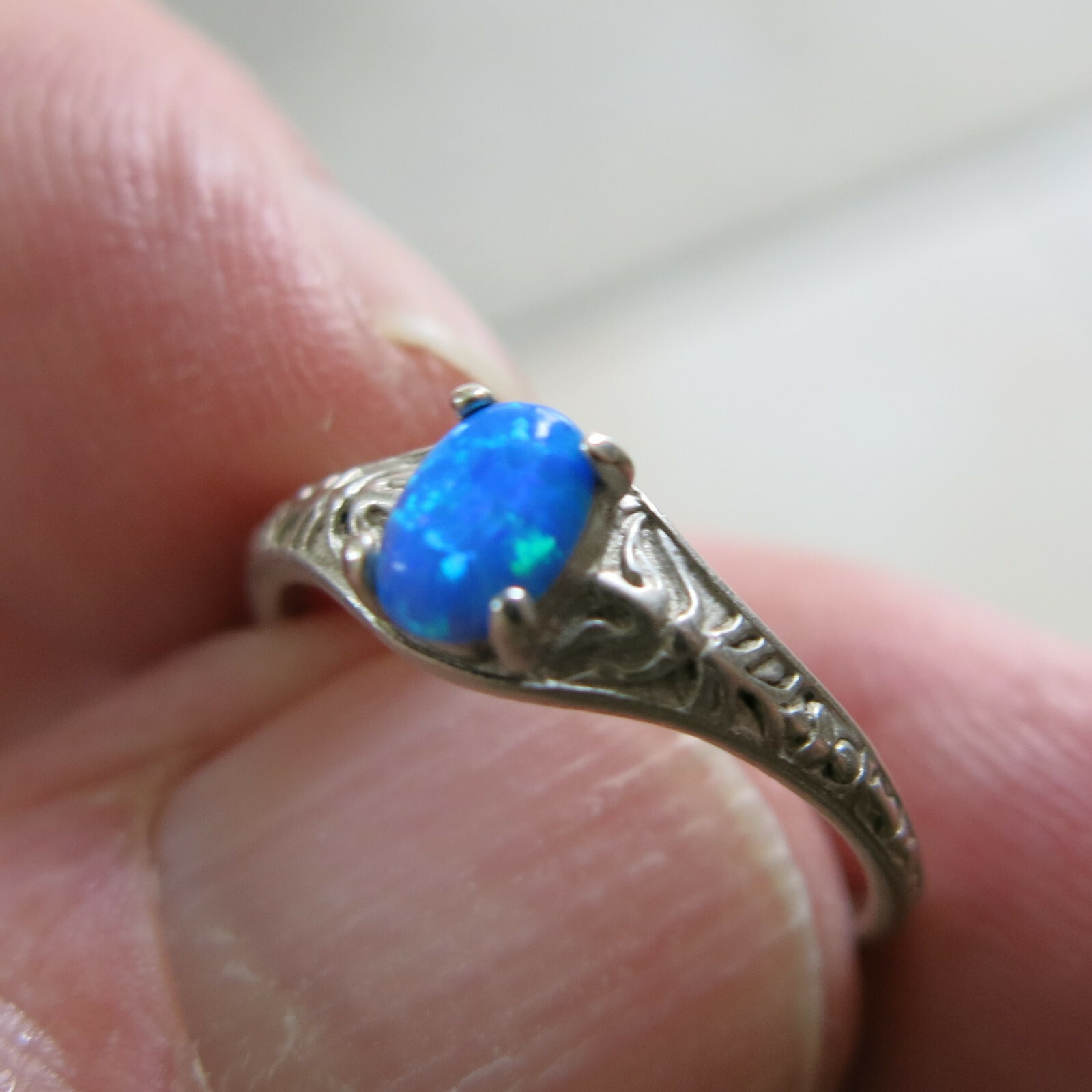 Sterling Silver WM Ring Faux Opal 1.5g Size 7 [6586]