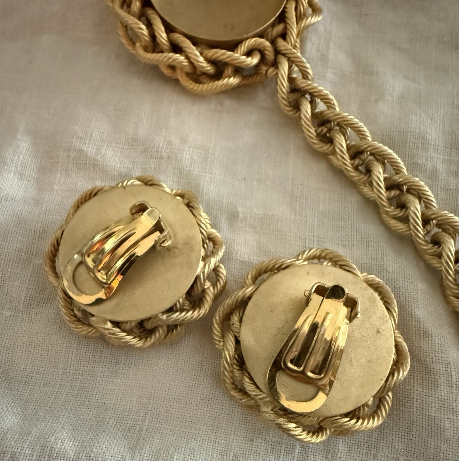 Vintage Chatelaine Brooch Lot Of Gold Tone Neckalce Earrings Twist Chain Domed