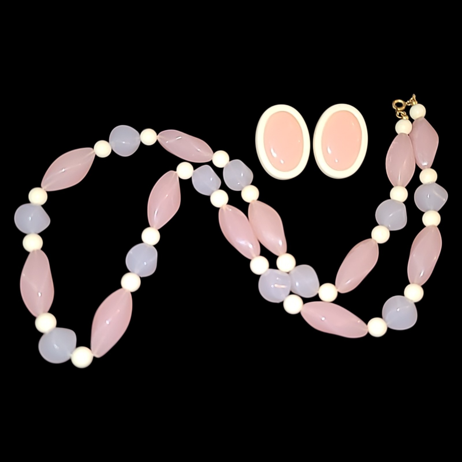 Vintage Avon Shades Of Spring Necklace Earrings Set Pink Purple White 1980s
