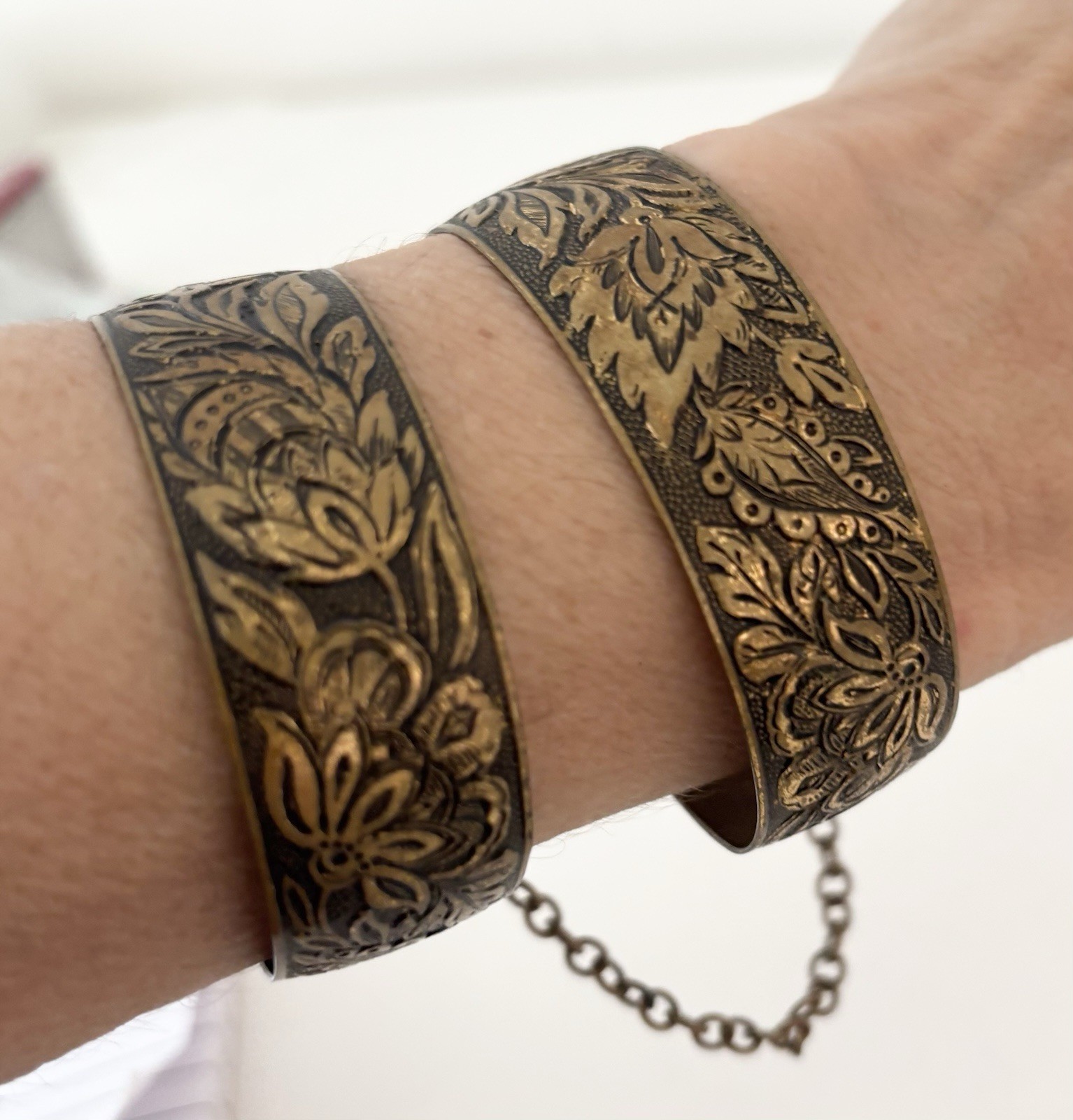 PAIR – Victorian Brass Bracelets Etched Floral Design Bangle Hinged Together