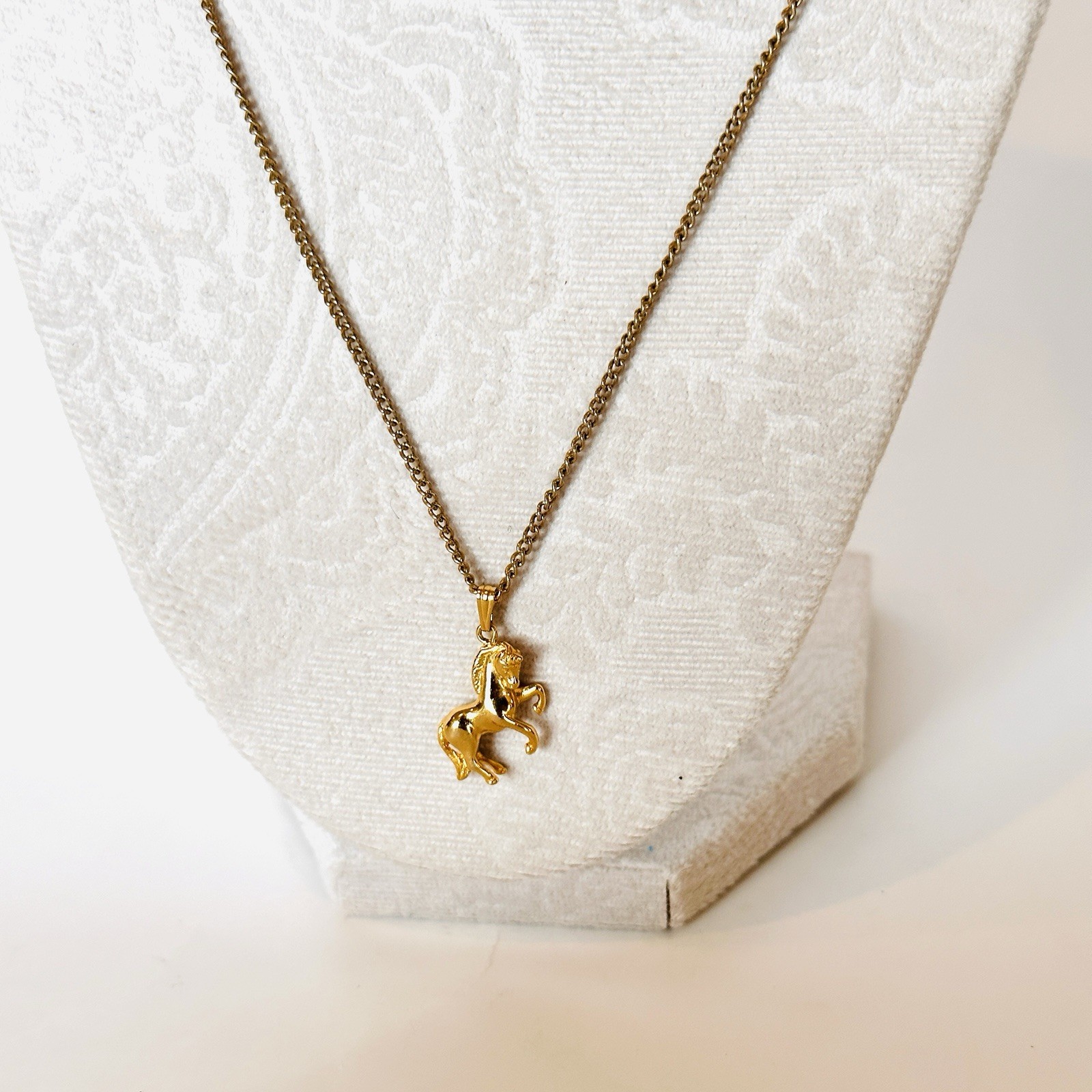 VTG Running Horse Unicorn Rhinestones Equestrian Pendant Necklace Gold Tone LOT