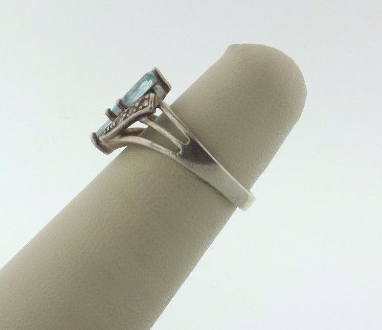 925 NV Nevada Sterling Silver Light Blue Topaz & Clear CZ Pointed Ring – Size 5