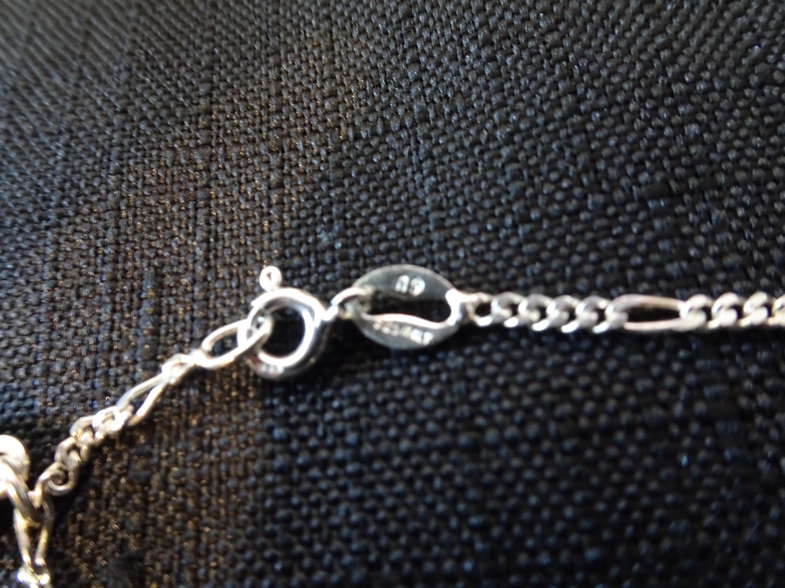 #632–VINTAGE STERLING SILVER PUFF HEART BRACELET-925–ITALY