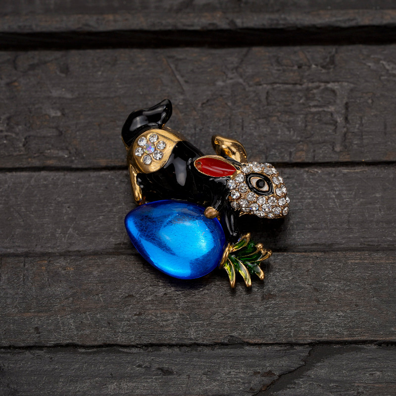 Vintage Rabbit Pearl Enamel Brooch Retro Animal Series Badges Lady Elegant Party