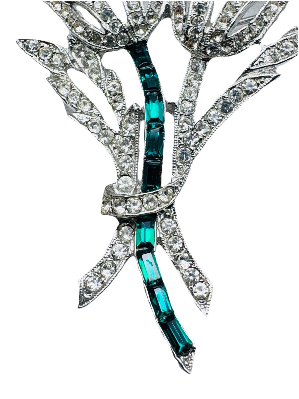 Vintage Weiss Rhinestone Jeweled Flower Bouquet Brooch Nice