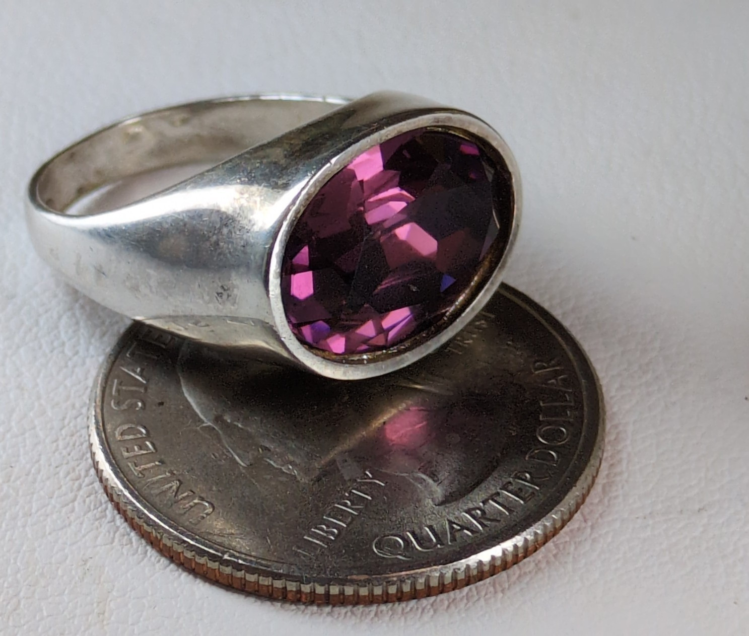 Faceted Orchid Purple Art Glass Sterling Silver 925 Signet Studio Ring Modernist