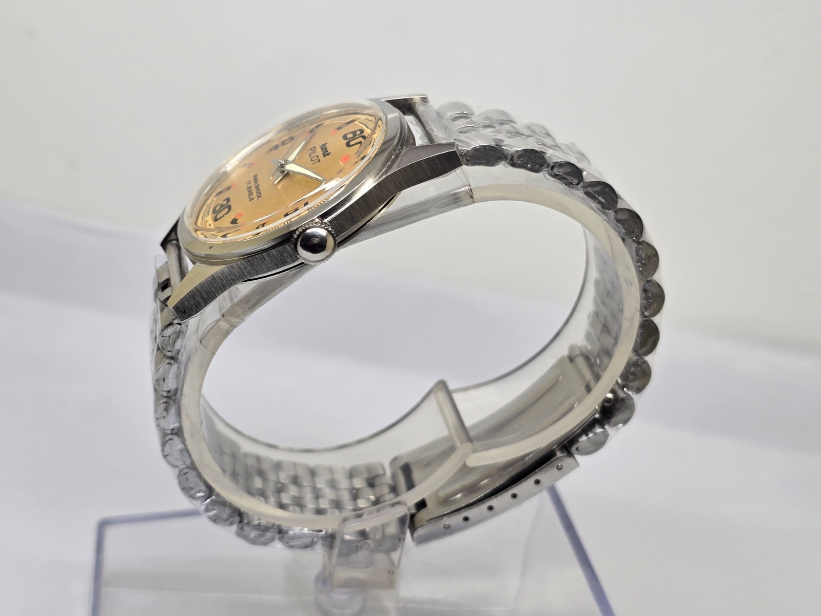 Vintage Hmt Pilot Gold Dial 17 Jewels Mechanical hand winding Transparent Back