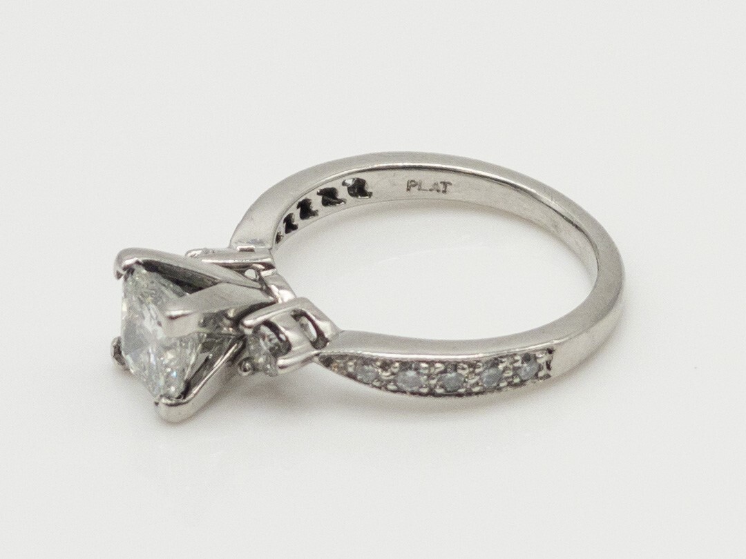 Signed COAST 1.53ct SI H Princess Cut Diamond Platinum Wedding Ring