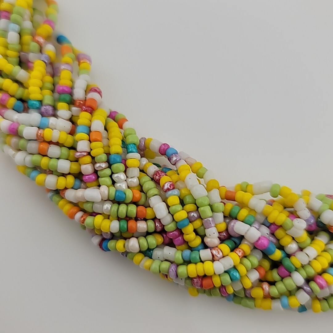 Vintage Braided Seed Bead 19″ Necklace Easter Multicolor Chunky Retro