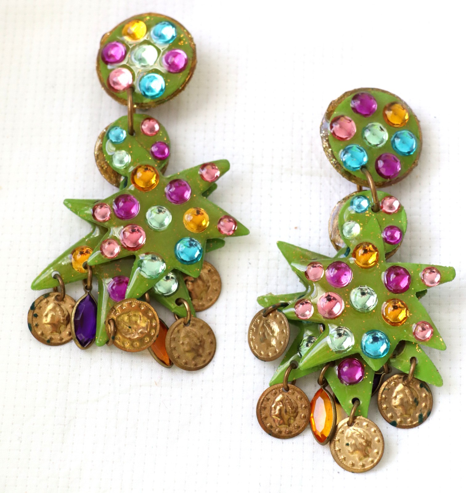 Vintage Green Resin Metal Christmas Tree Colorful Clip-On Dangle Earrings 4″