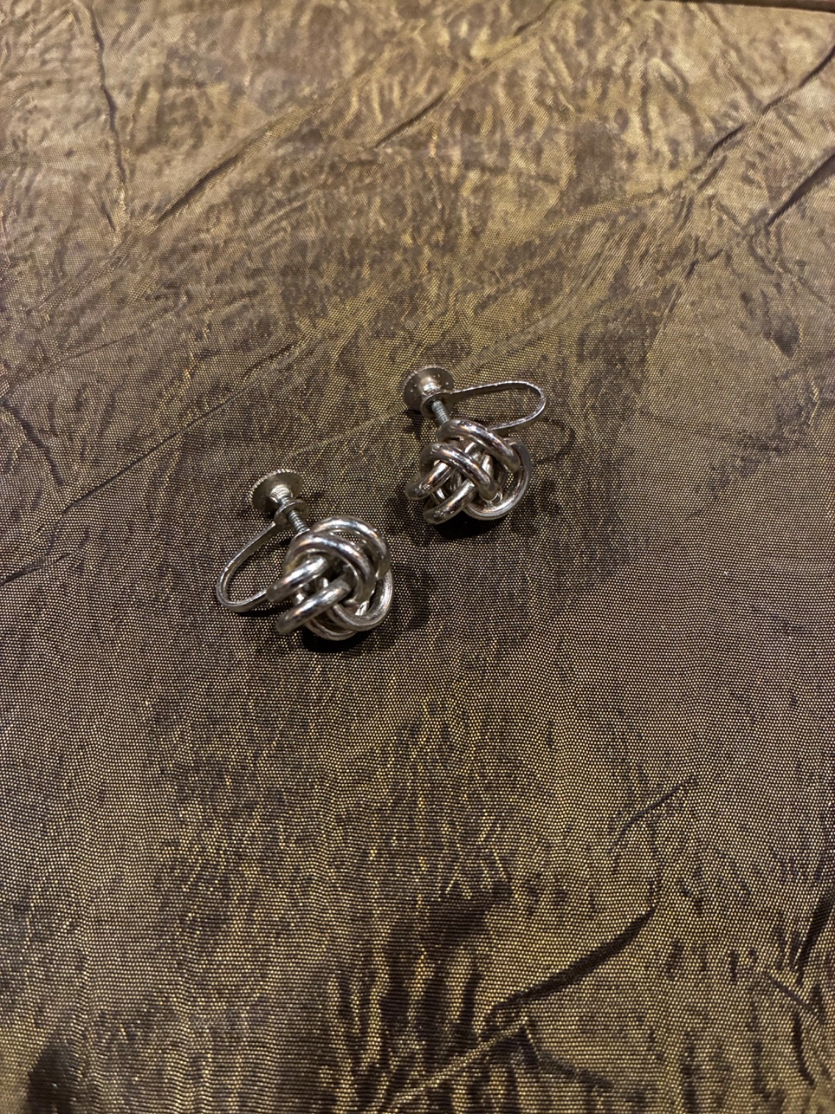 Vintage sterling silver knot screw-back earrings