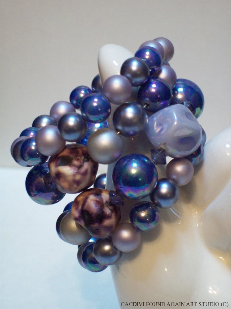 Retro Blue Purple Bead Bracelet Multi Strand Dimple AB Faux Pearl Wire Wrap Vtg