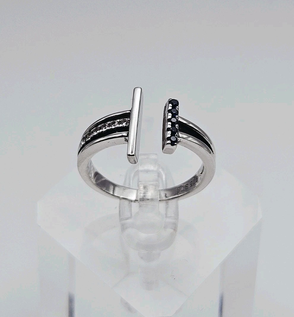 Sterling Silver Channel Set Blue & White Topaz Bypass Ring Size 8