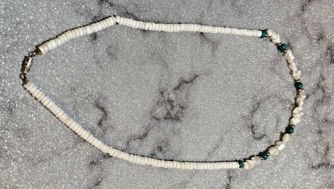 Shell & green stone Necklace Silver Toned Barrel Clasp 16” Unisex Choker