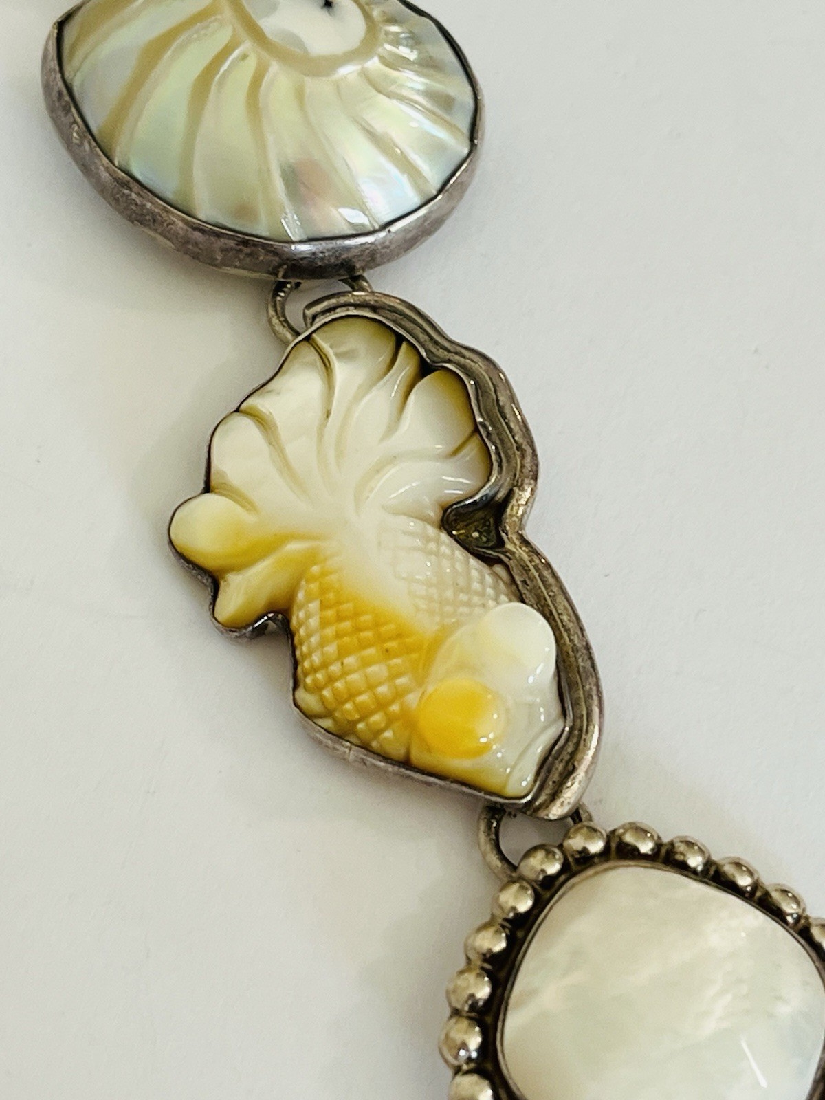 Vintage Sterling Silver AMY KAHN RUSSELL Mother Of Pearl Carved Fish Bracelet