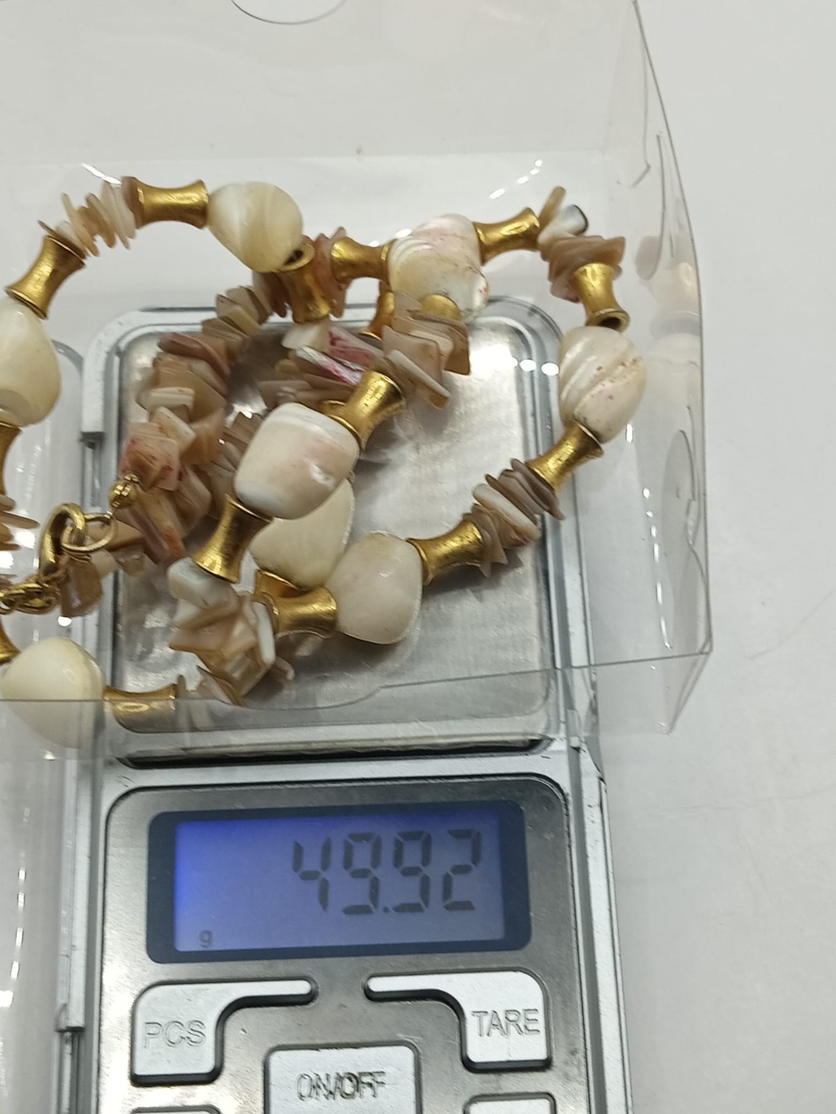 Natural Mother Pearl Shell Chunky Statement Necklace 45cm 50g Brass Accent Art