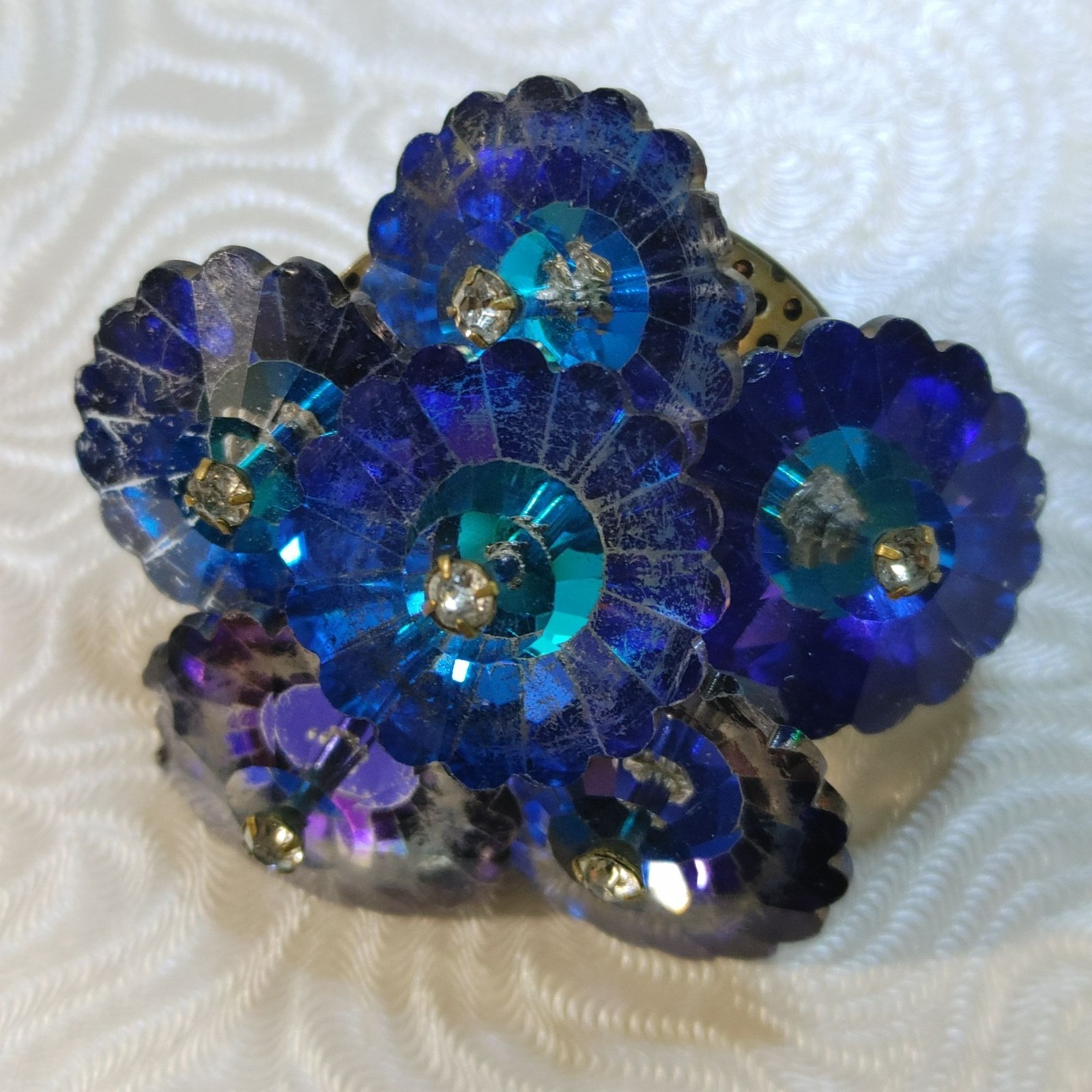 Bouquet Brooch Pin Vintage Rivoli Blue Faceted Floral Design Rhinestone Accents