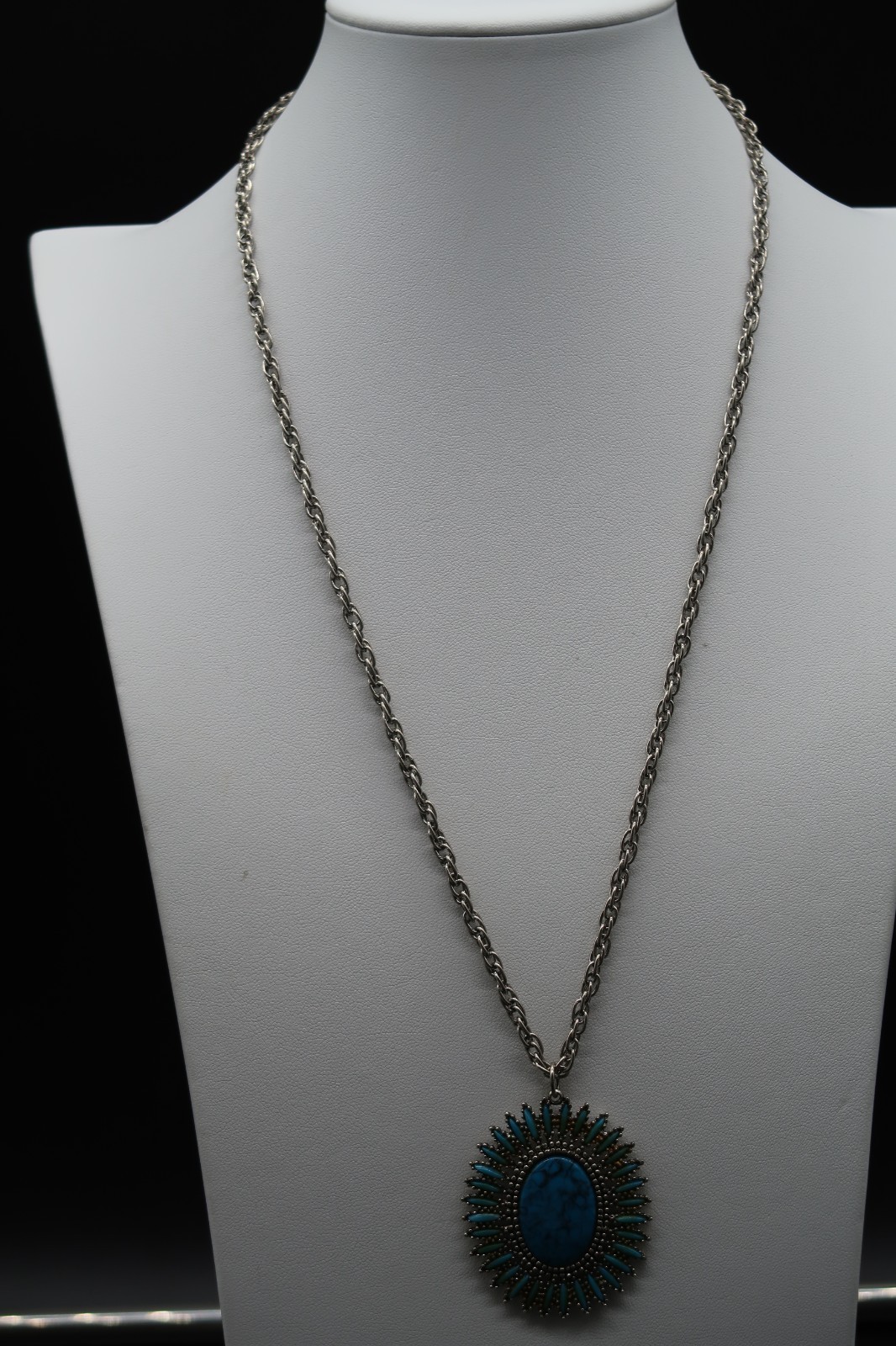 Vtg South Western Style Faux Turquoise Cabochon Silver Tone Chain Necklace
