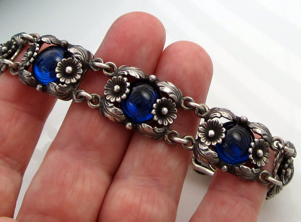 Estate Vintage Sterling Silver Blue Cabachon NIELS ERIK DENMARK Flower Bracelet