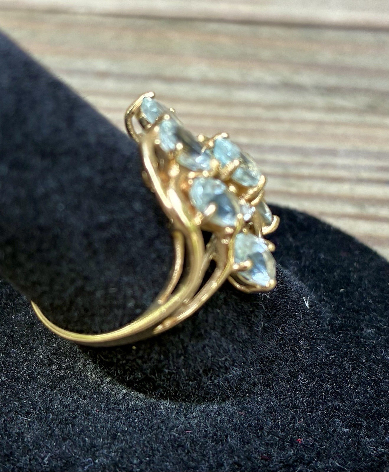 Vintage 10k Aquamarine Diamond Chips Ring Sz 6