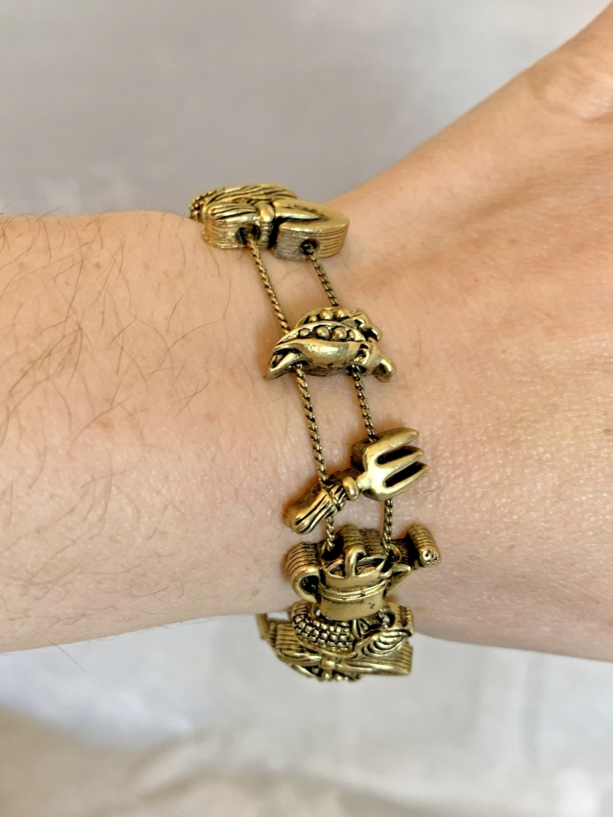 Vintage Gold Tone Gardening Slide Charm Bracelet Vegetable Harvest Garden Theme