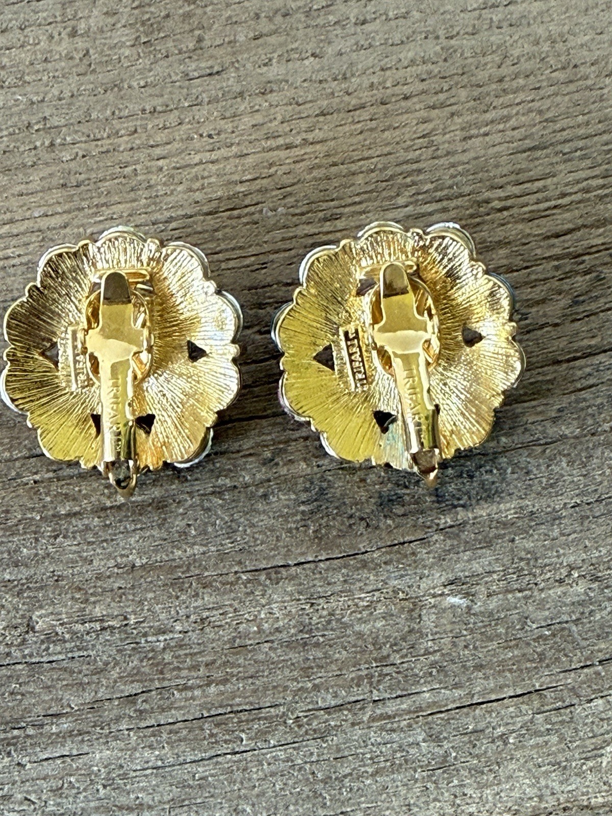 Vintage Trifari Cabachon Pastel Lucite Comfort Clip On Earrings Summer