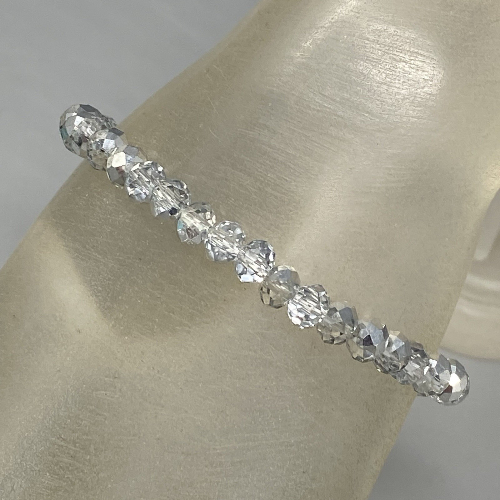 Mini Clear Glass Beaded Bracelet Faceted Iridescent Stretch Fire Polished 7″
