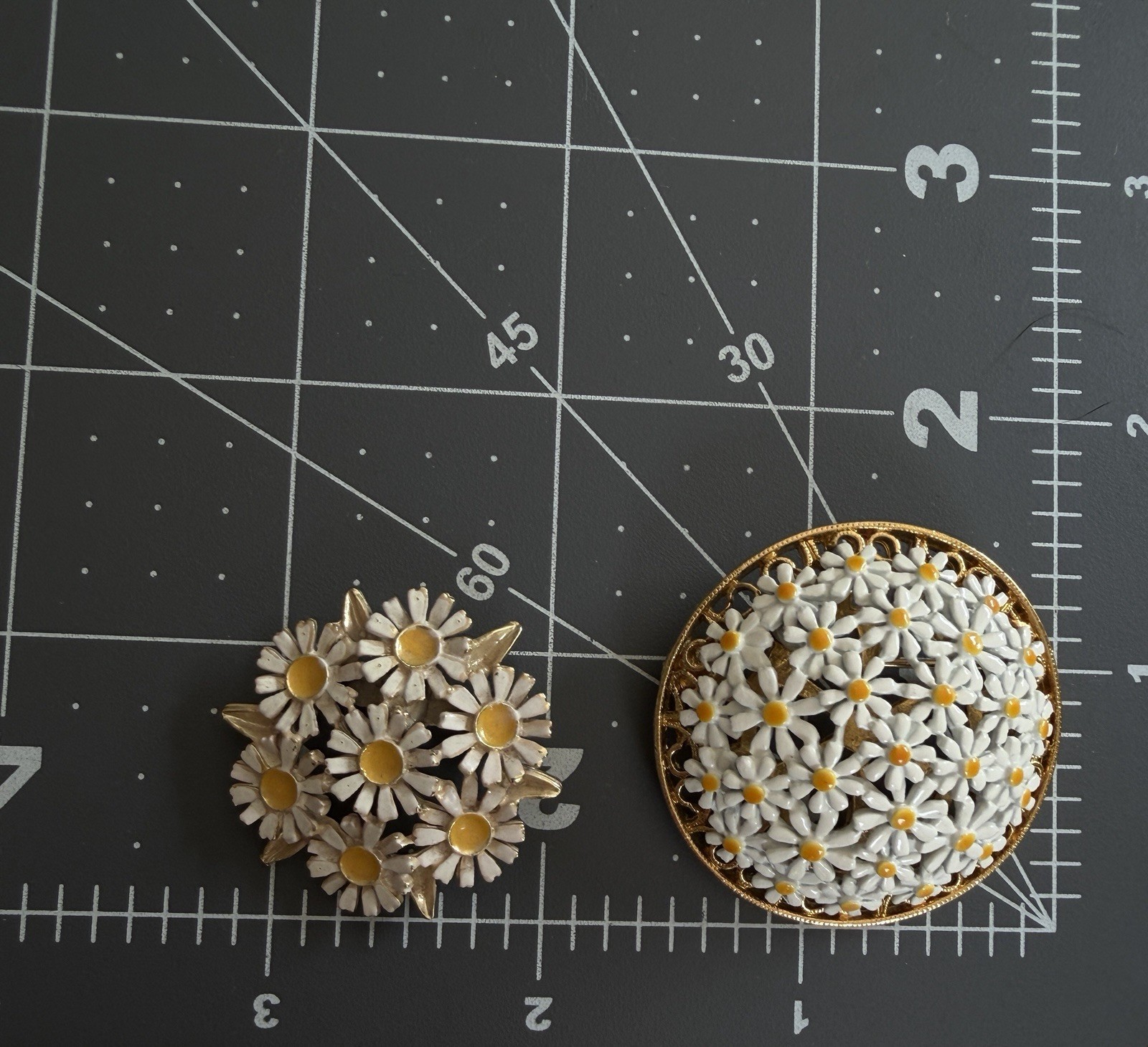 60s Lot 2 Daisy Brooch Mod White Enamel Flower Dome Pin Gold Vintage