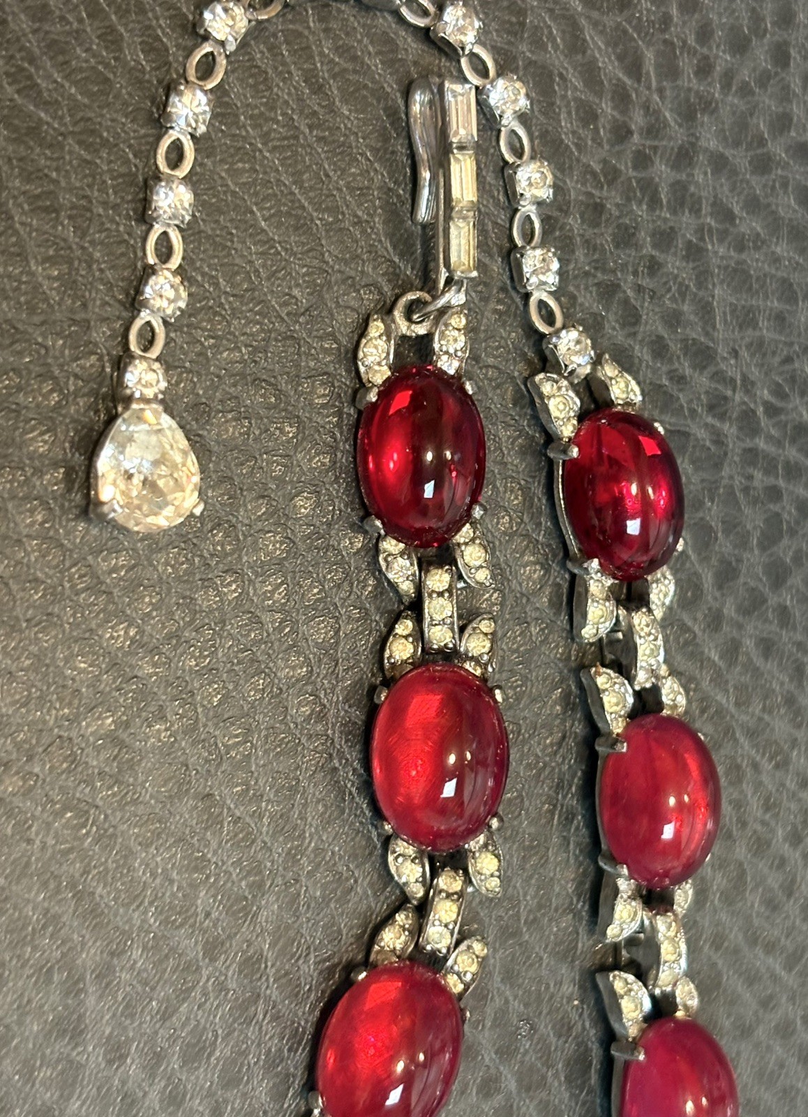 RARE ART DECO JOMAZ Or MAZER Faux Ruby Cabochon Rhinestone SILVER TONE Necklace