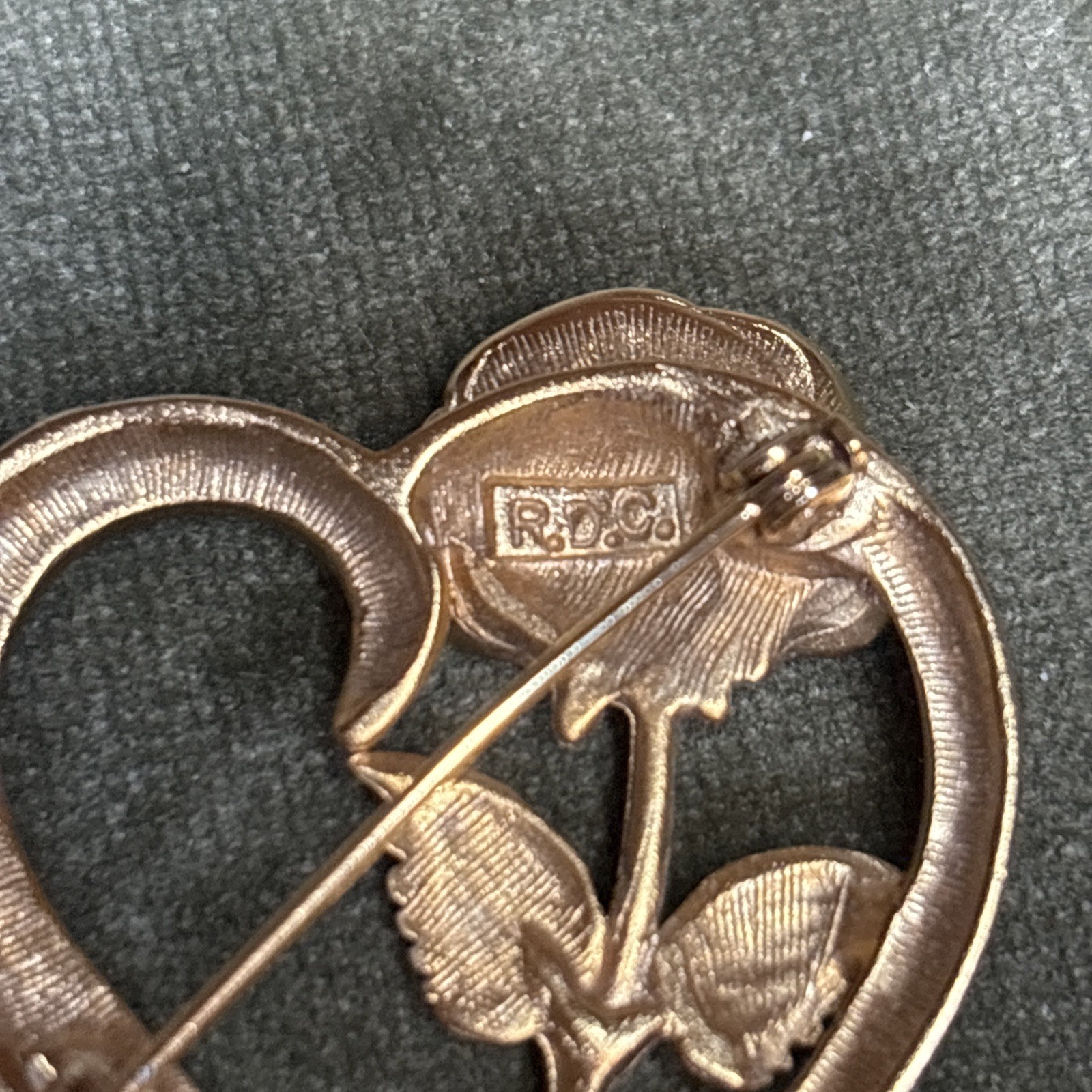 Vtg GoldTone RDC Princess Diana Memorial Heart Rose Brooch Pin Love Legacy V