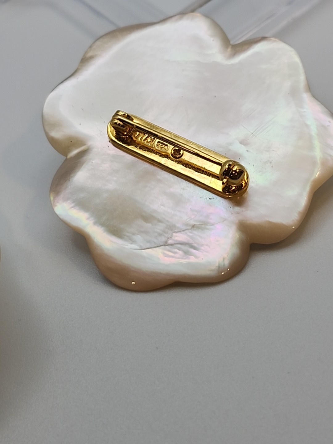 Kai Ying Lo Mother Of Pearl Carved Pin With Hemetite Center