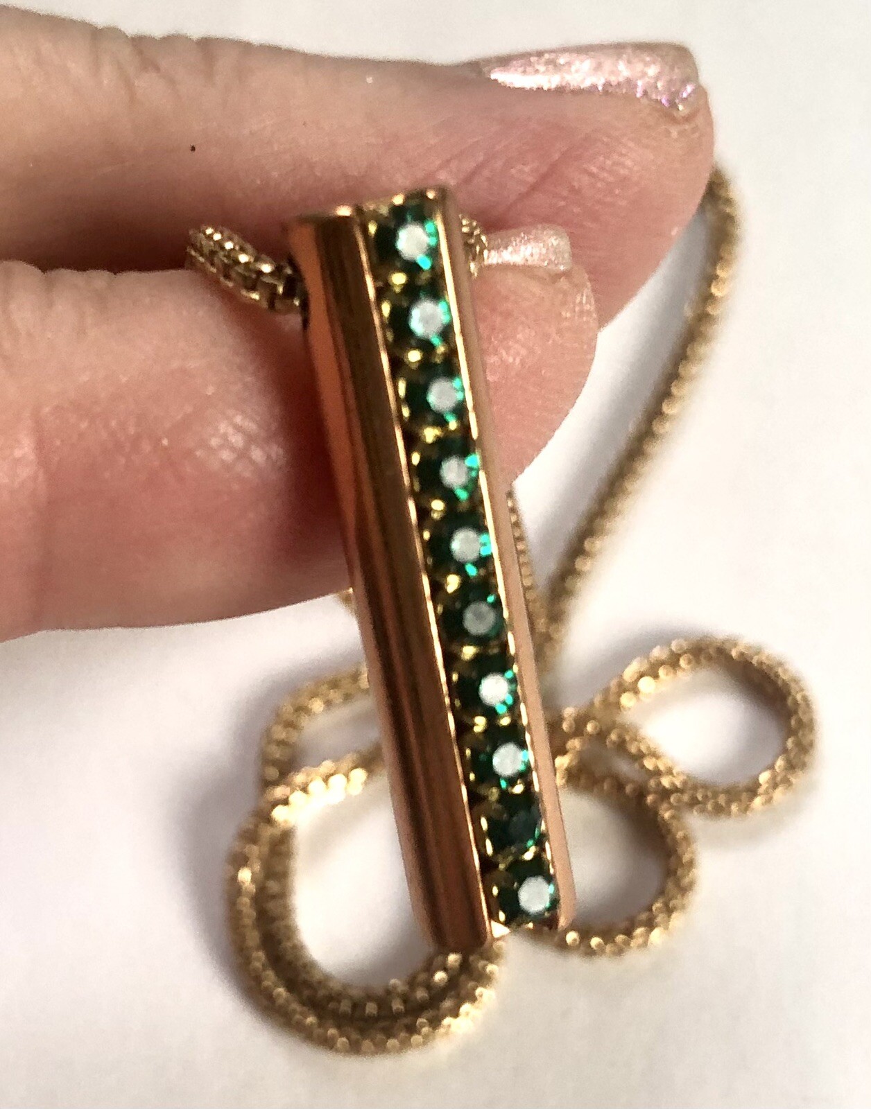 VTG 70s 80s Modernist Copper Colored Green Crystal Pretty Necklace Disco Era