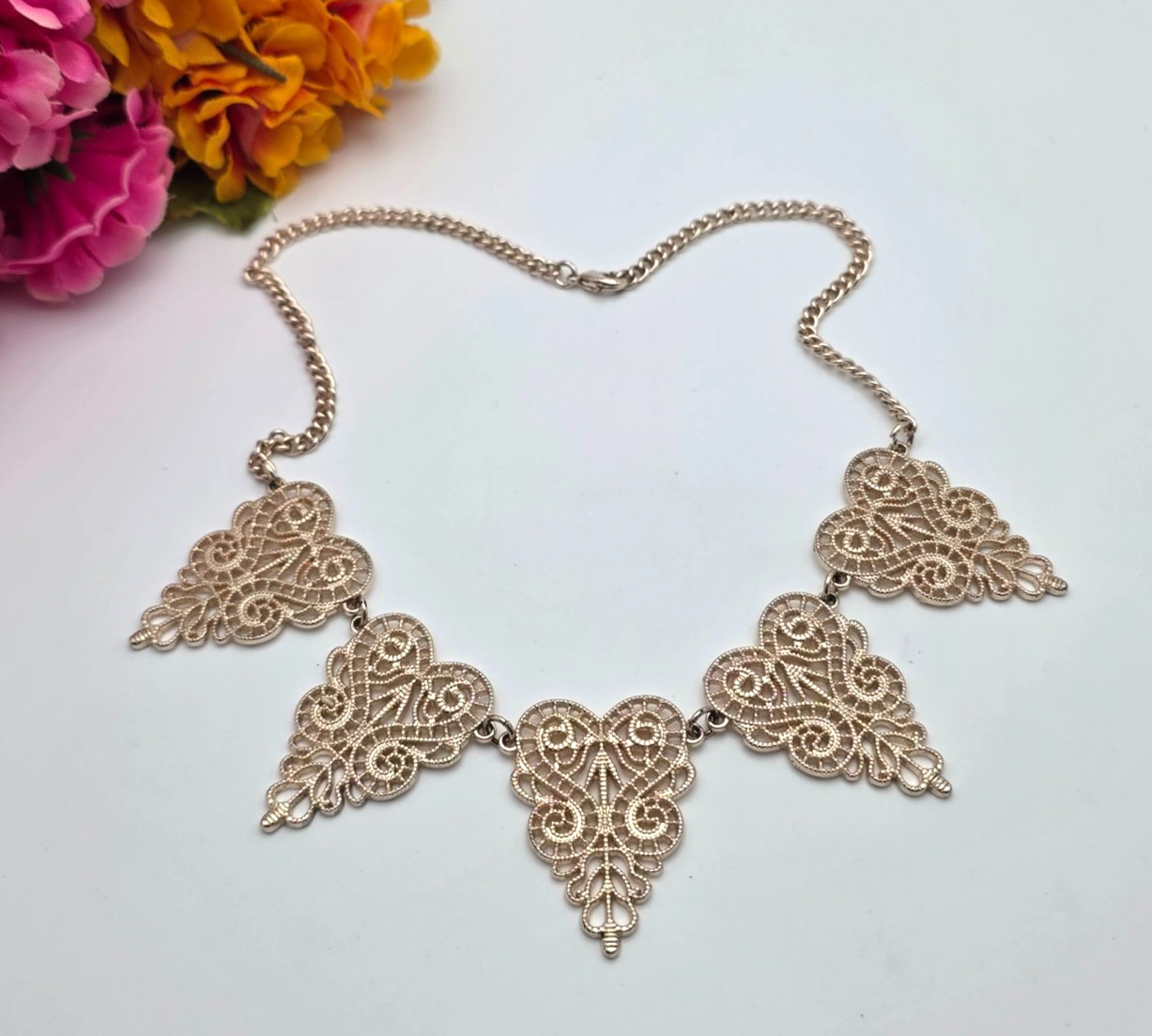 Gold Tone Filigree Heart Panel Link Necklace 17.5 in