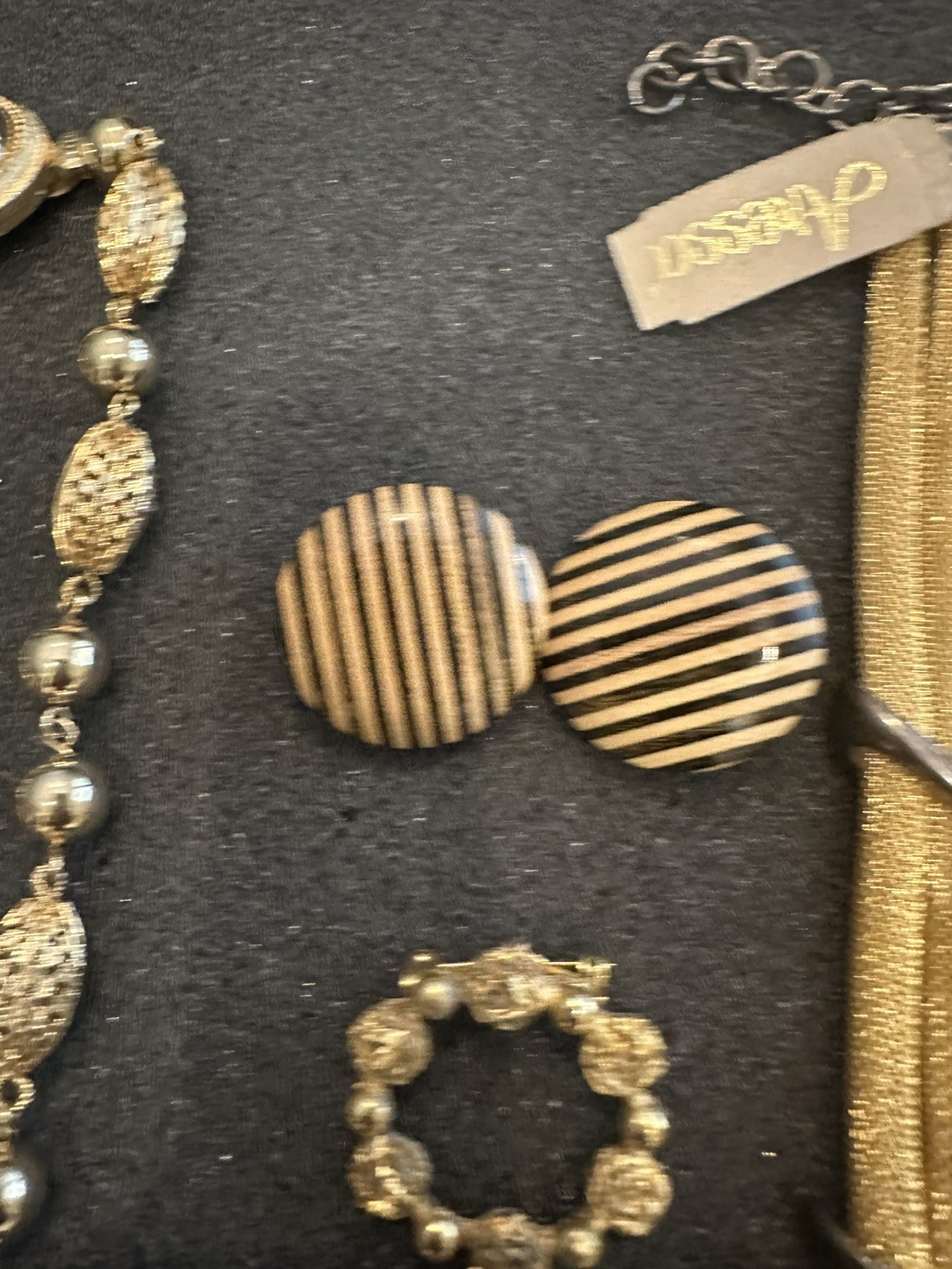 Vintage Estate Costume Jewelry Lot! Brooches and more!