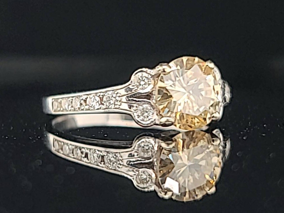 Vintage 14k White Gold Engagement Ring 1.28ct. Natural Champagne Round Diamond