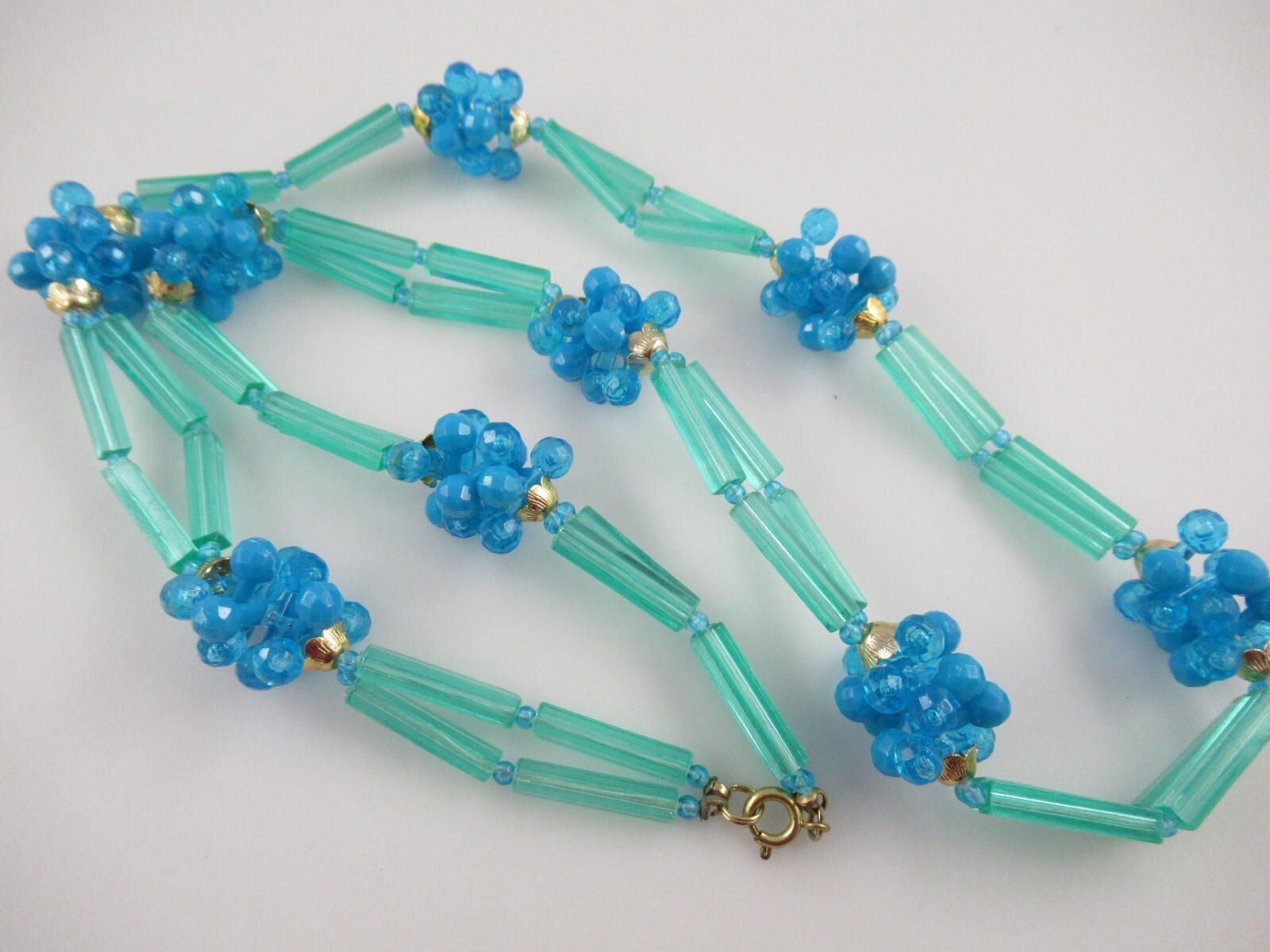 Vintage, Retro Blue & Green Plastic Bead Necklace and Clip On Earrings