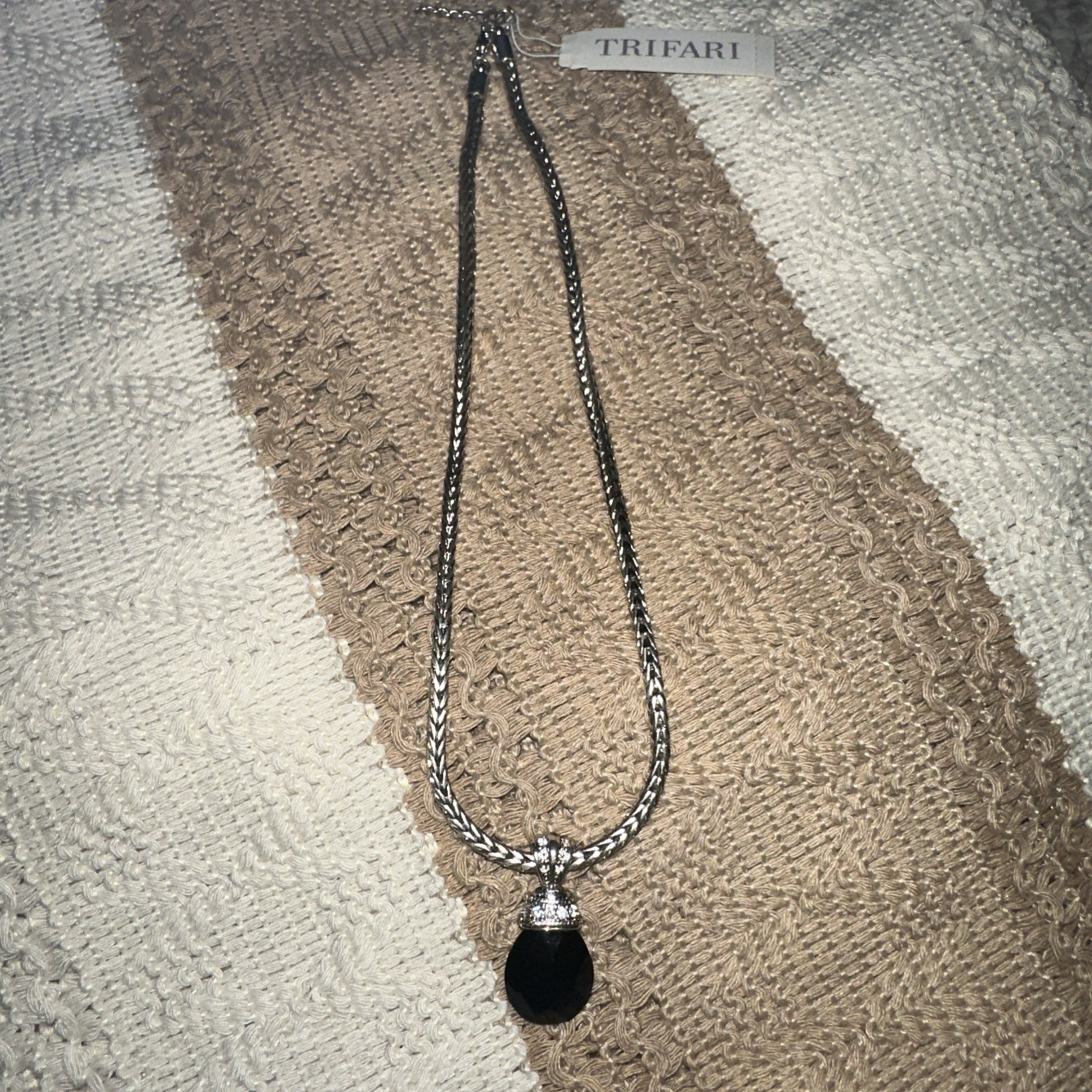 Vintage Trifari Necklace Silver Tone black stone with rhinestones tags not worn