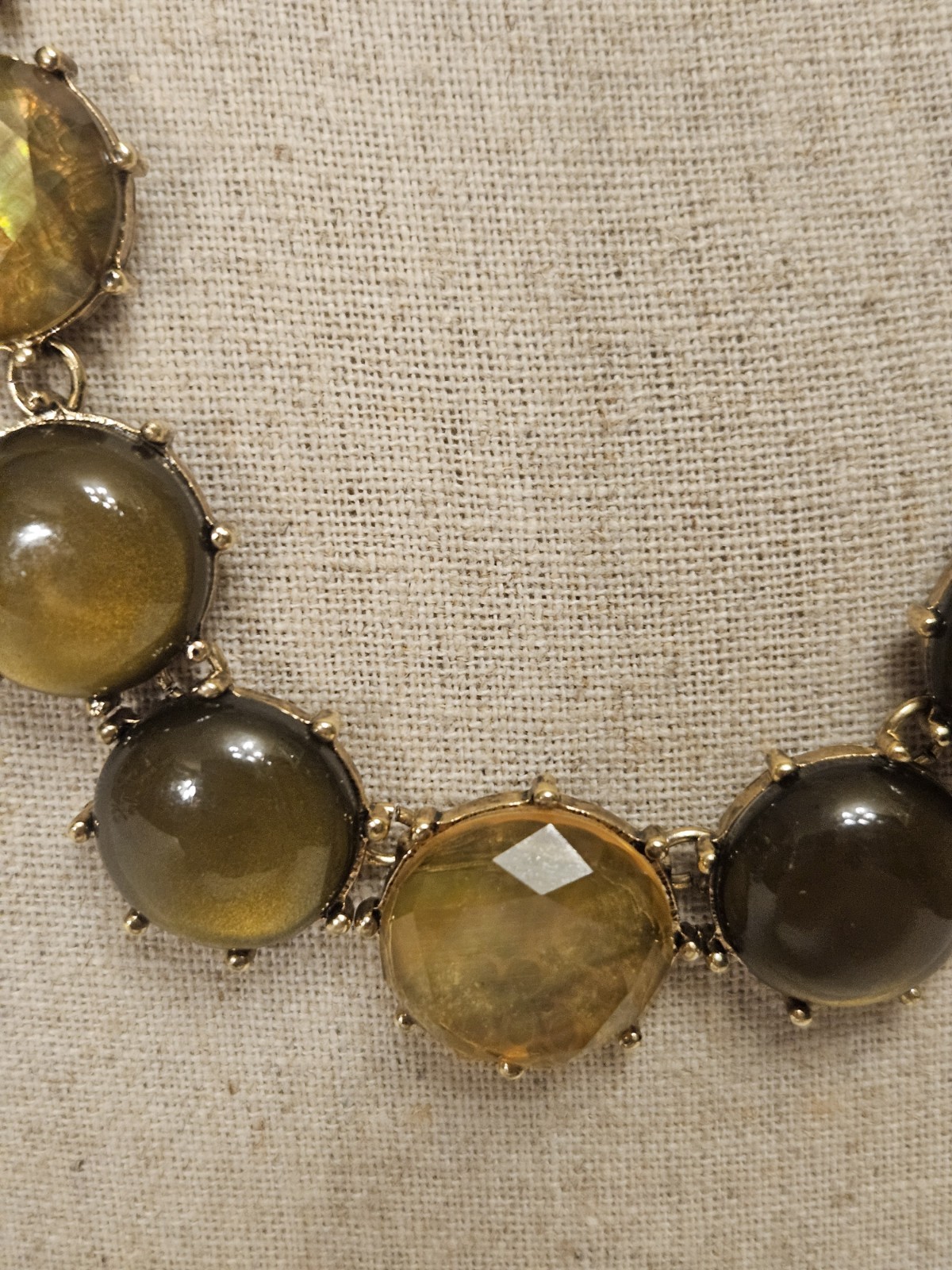 MONET NECKLACE 18″ ADJUSTABLE TOGGLE CLOSURE GOLDTONE