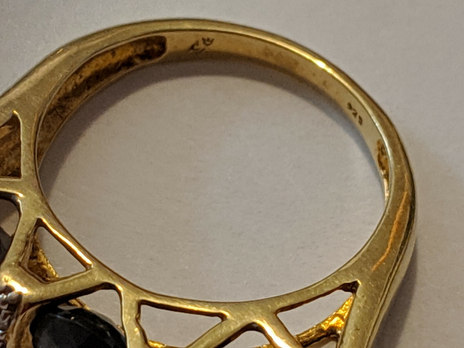 VINTAGE SAPPHIRES VERMEIL STERLING SILVER RING ABOUT SIZE 7 1/2 SIGNED CJ