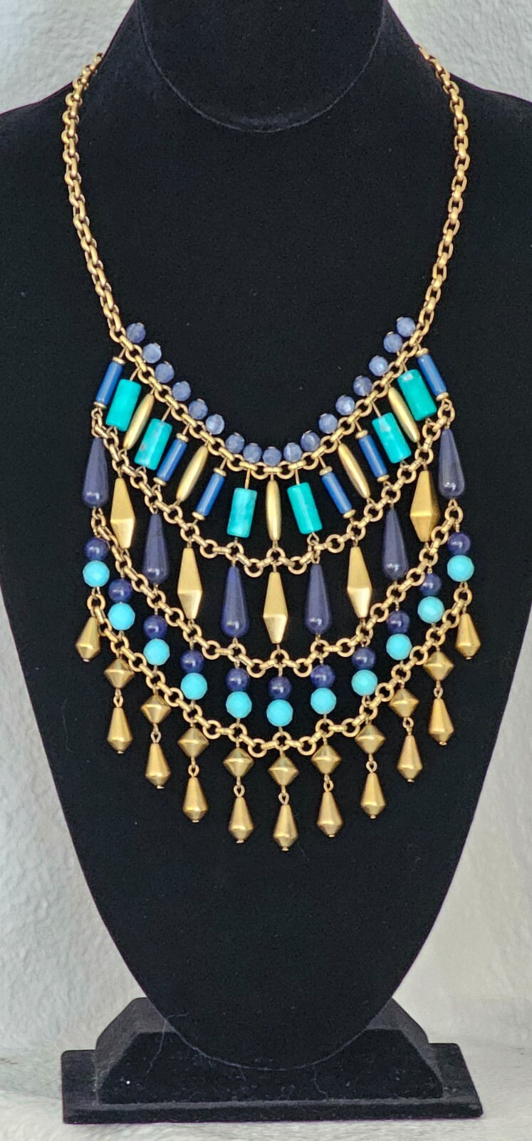 STELLA & DOT necklace gold tone chain gold black aqua stones & beads 14”
