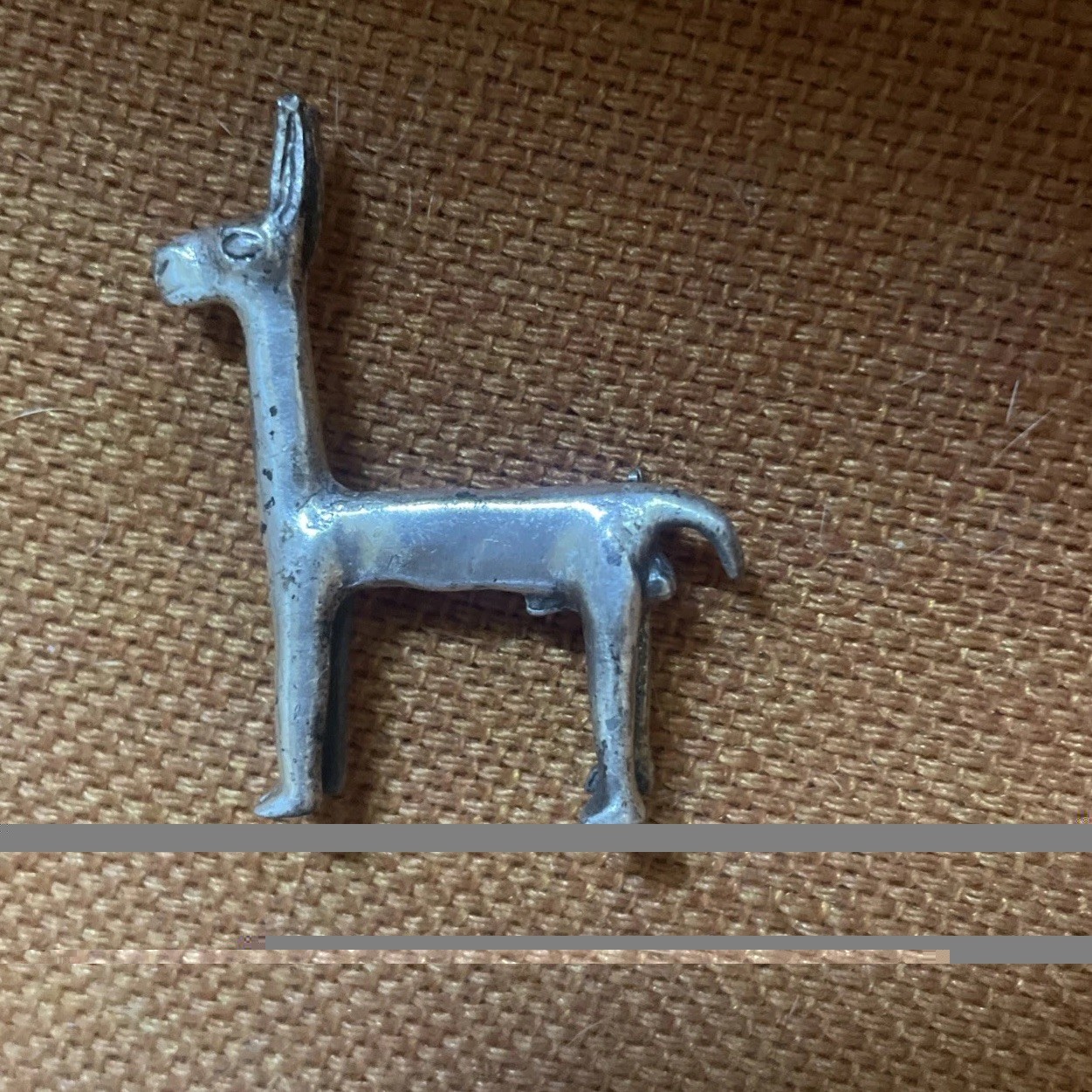 Vintage Alva Studios Llama Alpaca Brooch Museum Replica Pre Columbian
