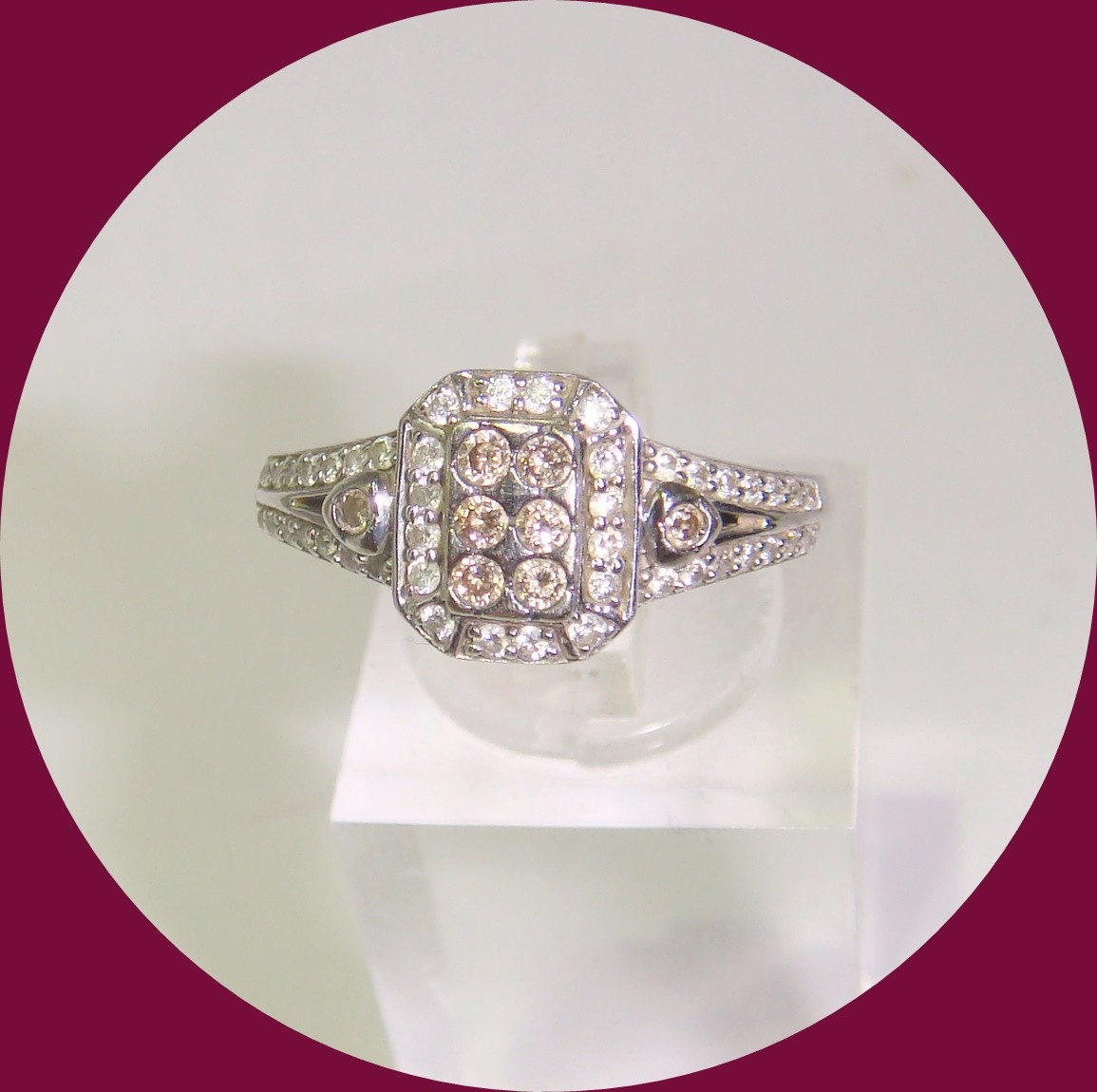 Beautiful Vintage 14k White Gold White & Champagne Diamond Ring– Size 7