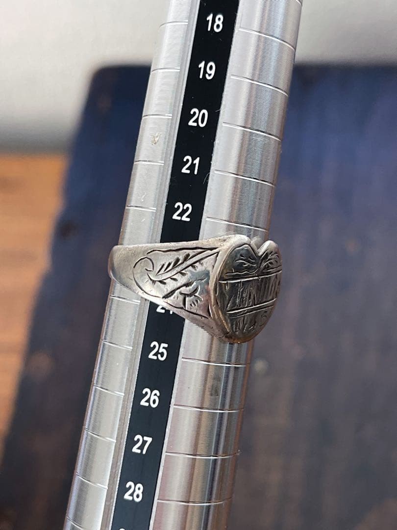 1945 Souvenir Ring Vintage Sweetheart Jewelry WWII Manila Collectible