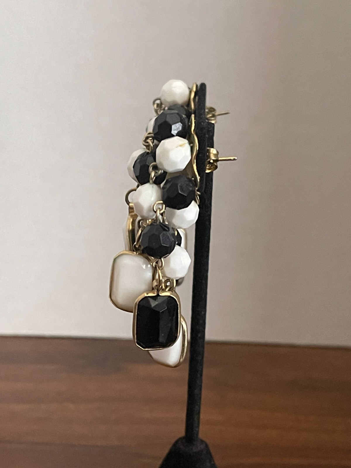 VTG 80s Runway clip waterfall Earrings chunky white Black Dangle lucite cluster