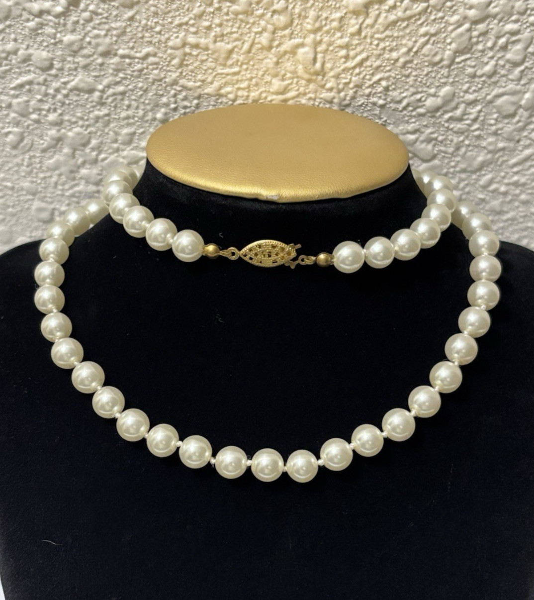 Vintage 24” Pearls 9mm Individually Knotted Unbranded Gold Plated Clasp 44g