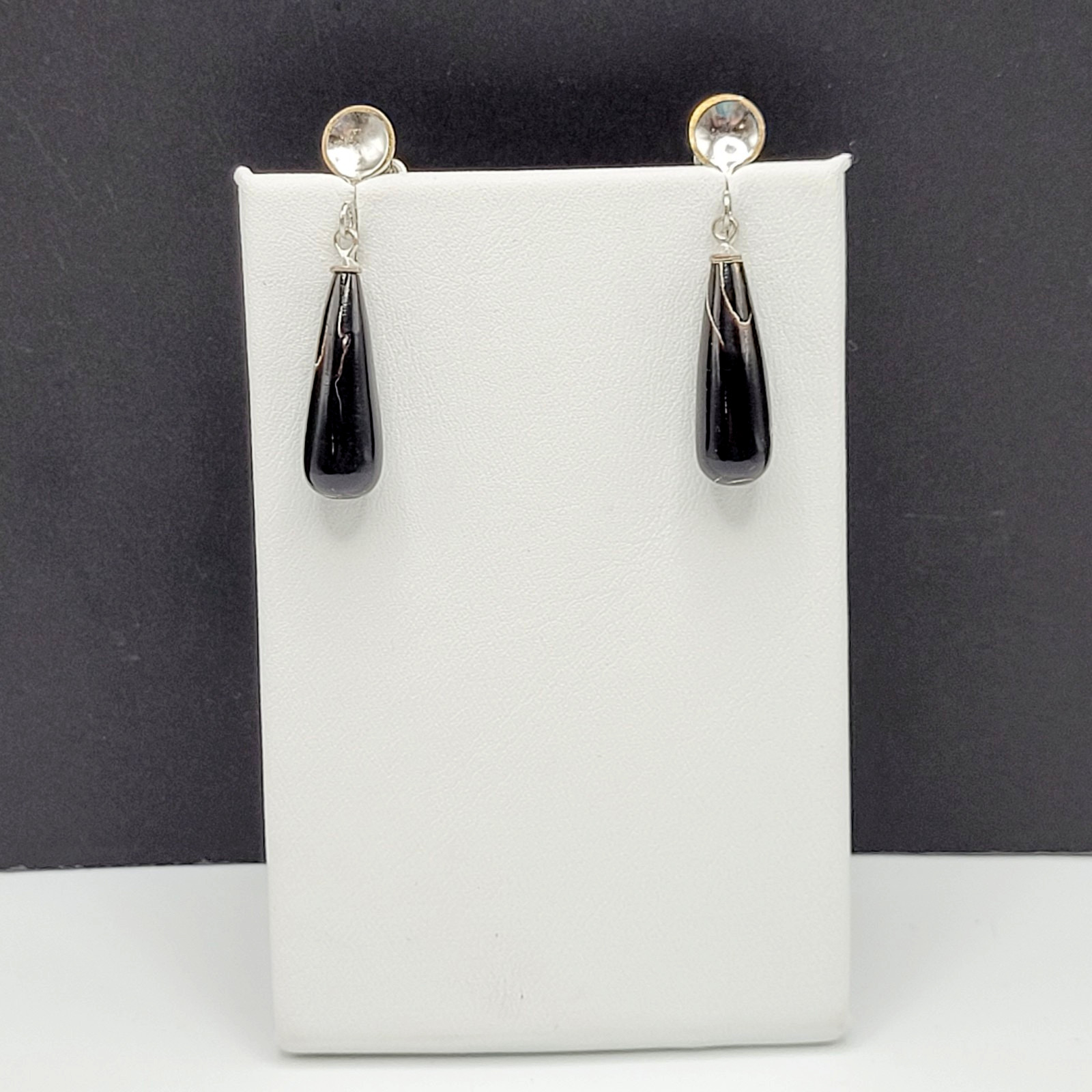 Hawaiian Natural Black Coral Teardrop Torpedo Mixed Tone Vtg Screw Back Earrings