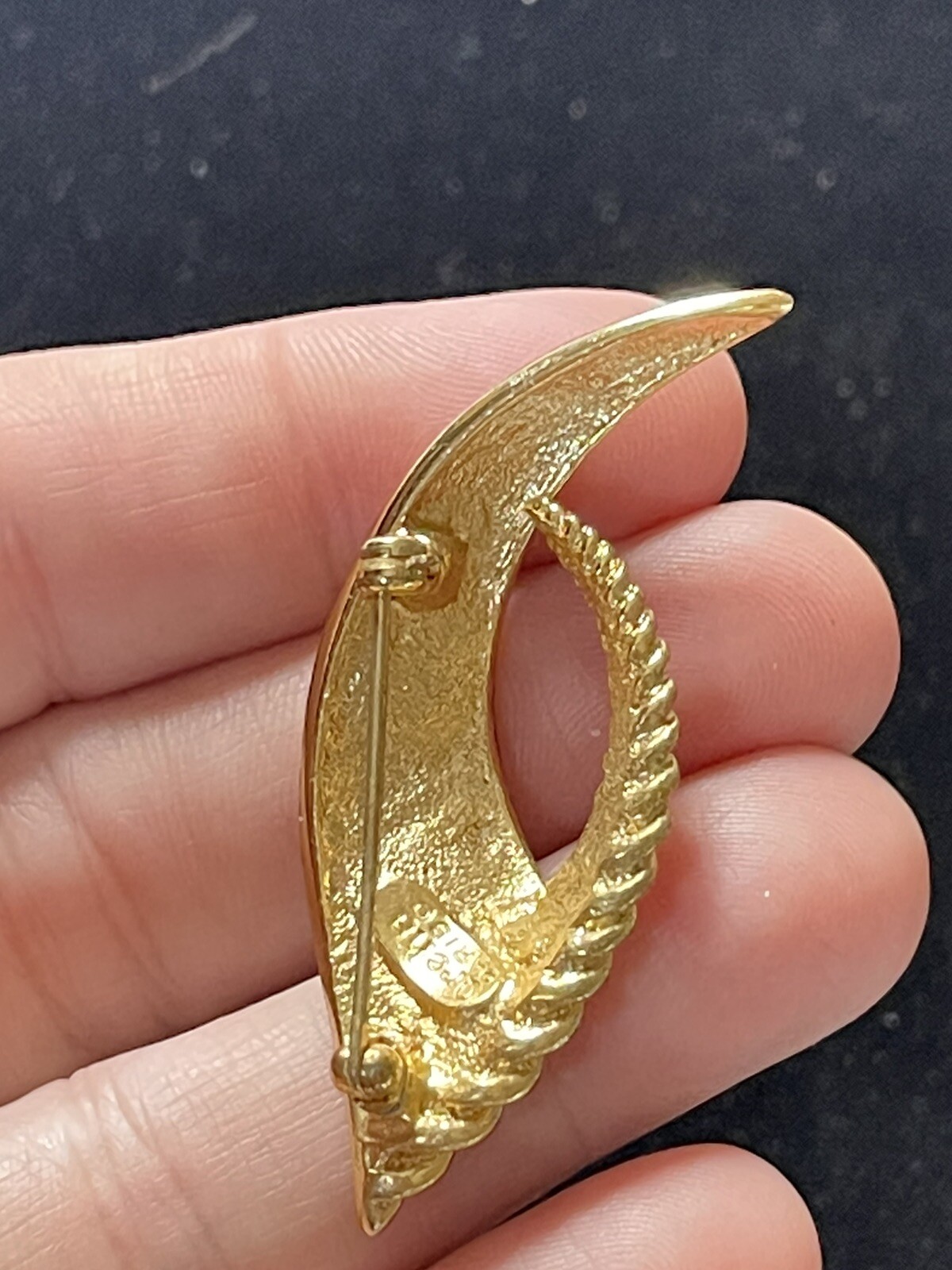 ORENA PARIS GOLD TONE BROOCH ESTATE PURCHASE