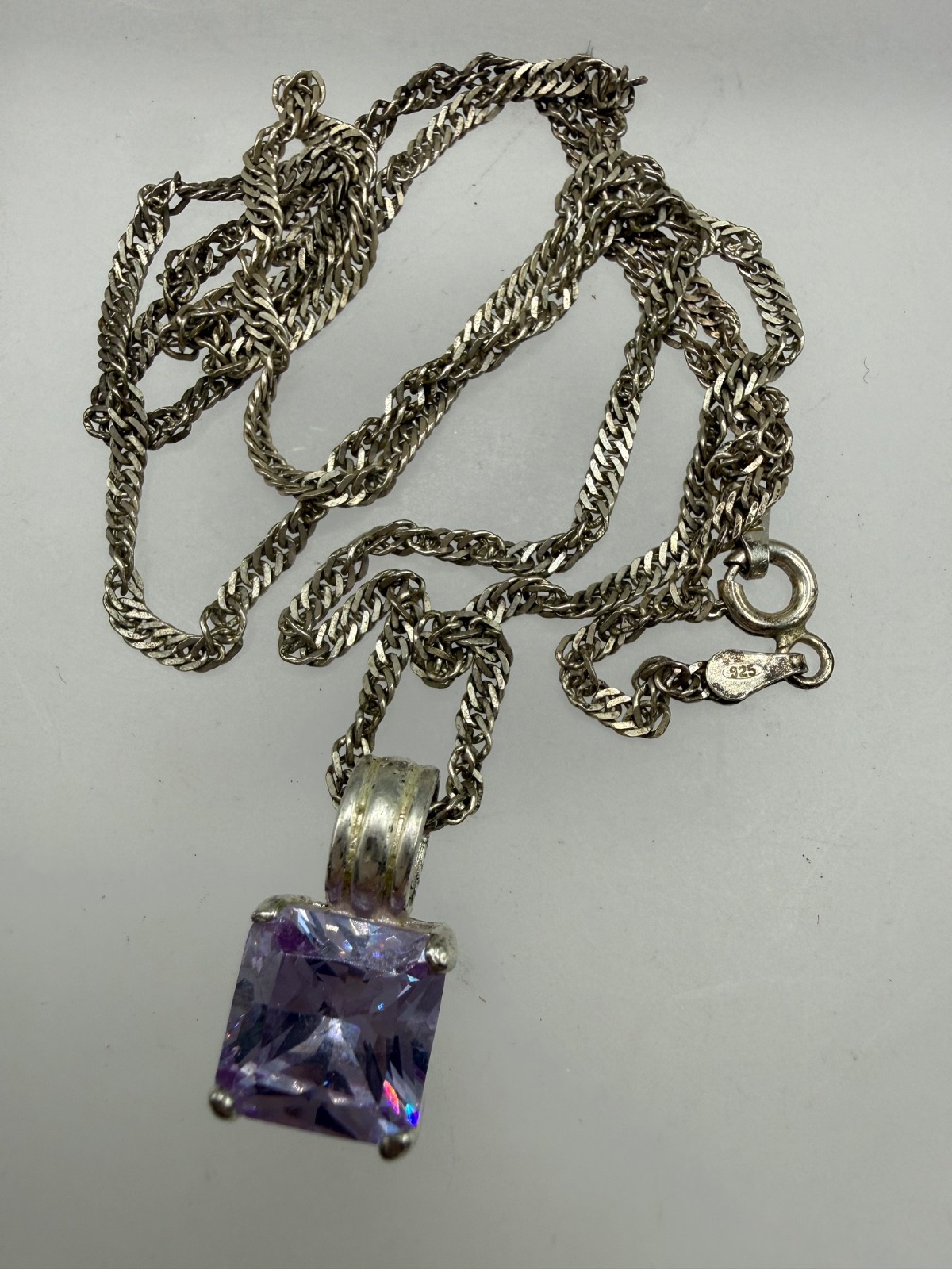VINTAGE STERLING SILVER TWIST CHAIN PASTE AMETHYST PRINCESS CUT PENDANT NECKLACE