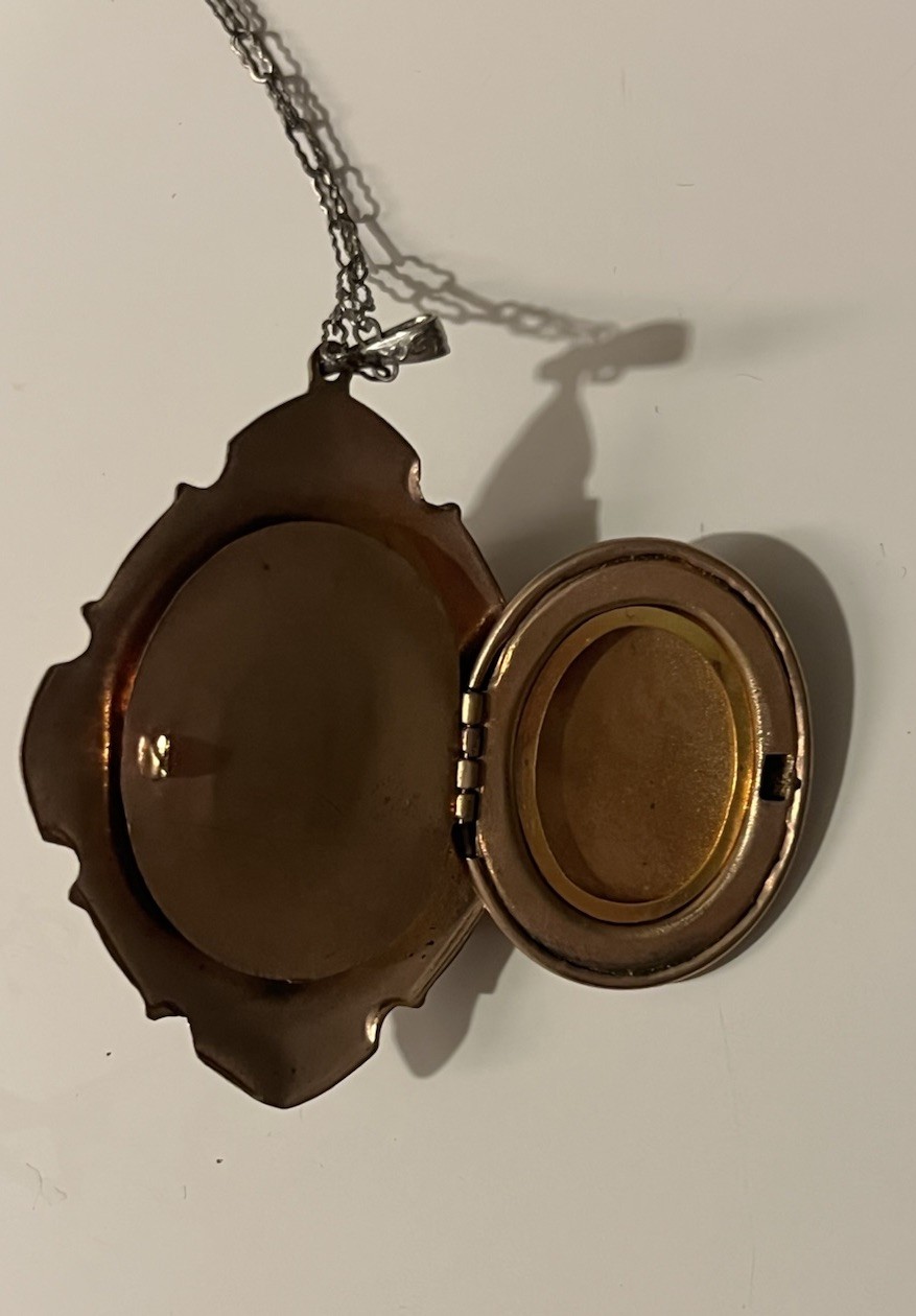 Antique Czechoslovakia Hand-Carved Coral & Pearl Flower Locket Necklace 17.5”